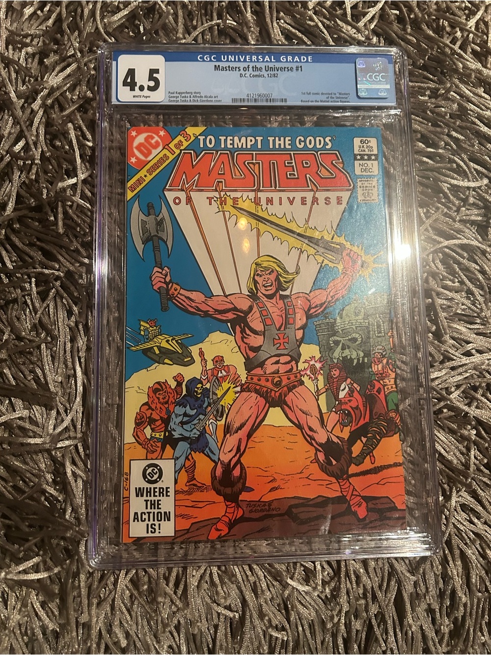 DC Comics Masters of the Universe Comic Cover — Red, Blue, Yellow